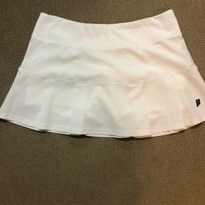 EUC white prince skort
